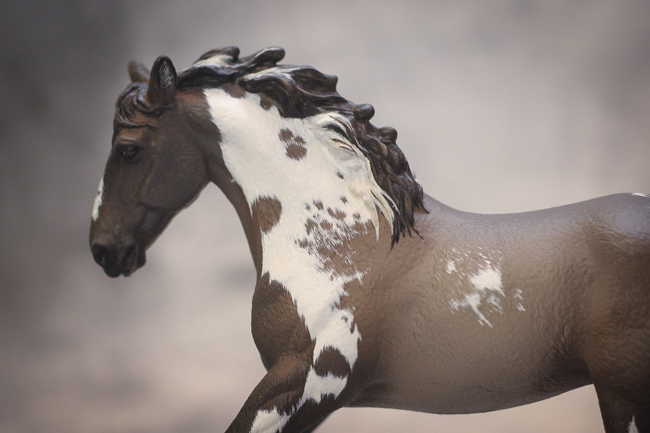 Schleich repaint Grullo paint