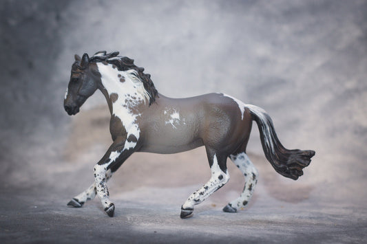 Schleich repaint Grullo paint